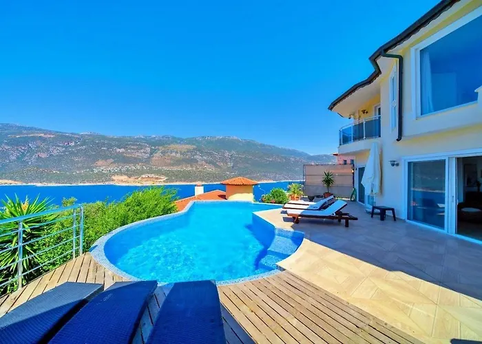 Вілла With Sea View And Pool Hans Каш