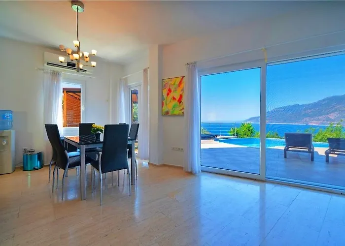 Вілла With Sea View And Pool Hans Каш