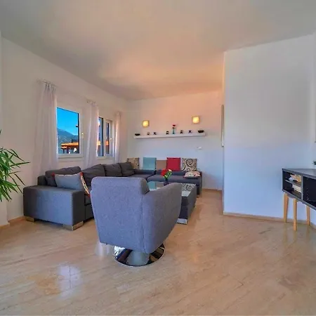 With Sea View And Pool Hans * 卡斯